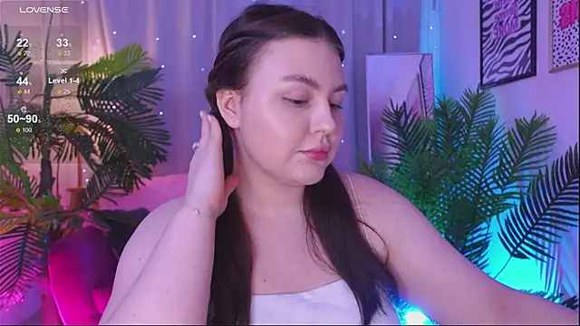 Mia  Peach online show from 03/06/25, 09:09