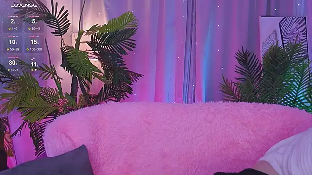 Mia  Peach online show from 03/09/25, 04:49