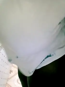 Snapshot of laviedavi chatting on 09/14/25, 04:39 laviedavi online show from 09/14/25, 04:39