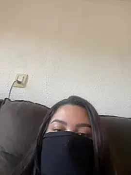 Larissa077 online show from 04/10/26, 07:29