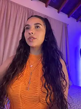 ThaliaRivera  online show from 06/07/26, 05:44