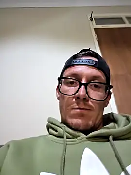 Snapshot of TheSouthernKing chatting on 09/25/25, 11:41 TheSouthernKing online show from 09/25/25, 11:41