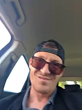 Snapshot of TheSouthernKing chatting on 10/08/25, 09:29 TheSouthernKing online show from 10/08/25, 09:29