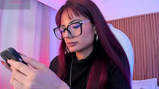 sophiecherry  online show from 11/22/25, 09:14