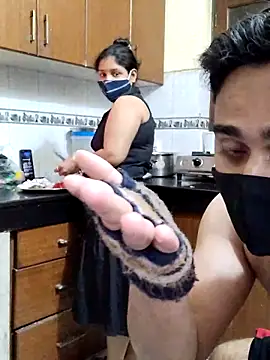 IND COUPLE1 online show from 02/07/25, 02:04