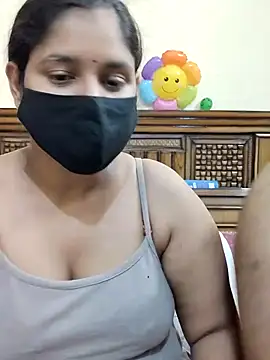 IND COUPLE1 online show from 03/01/25, 11:37