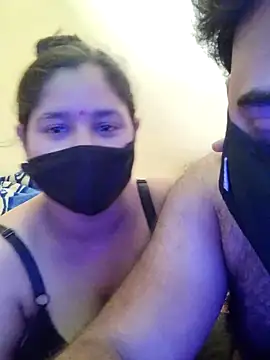 IND COUPLE1 online show from 05/02/26, 08:41