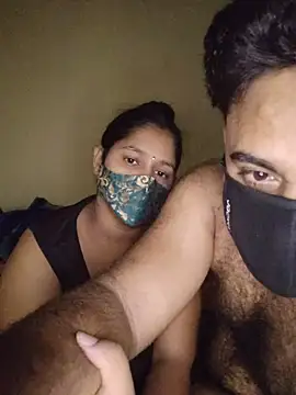 IND COUPLE1 online show from 06/22/26, 04:15