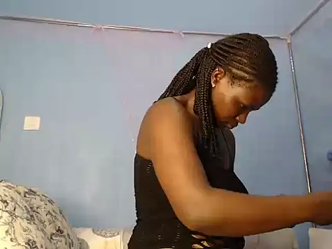 TrishaKalid online show from 03/20/26, 07:13