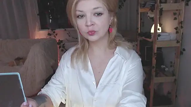 Brience online show from 03/20/25, 03:23