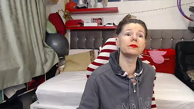 Snapshot of kellyterapy chatting on 02/24/26, 01:20 kellyterapy online show from 02/24/26, 01:20