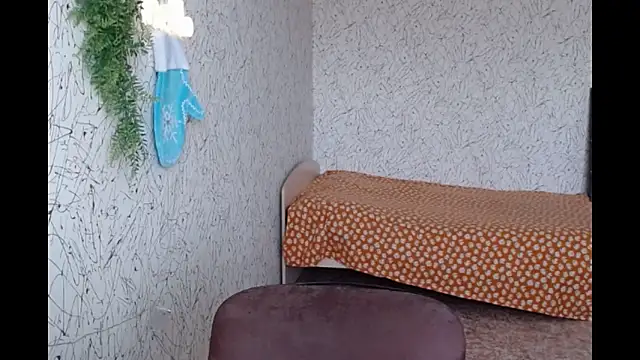 Athena Richards online show from 02/19/25, 09:39