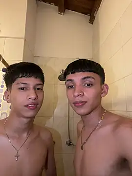 Snapshot of Juan_Nd_Steven chatting on 12/18/24, 07:36 Juan Nd Steven online show from 12/18/24, 07:36