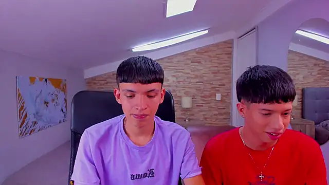 Snapshot of Juan_Nd_Steven chatting on 12/21/24, 03:58 Juan Nd Steven online show from 12/21/24, 03:58