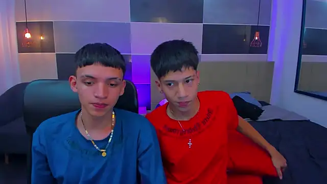 Snapshot of Juan_Nd_Steven chatting on 01/11/25, 07:17 Juan Nd Steven online show from 01/11/25, 07:17