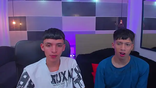 Snapshot of Juan_Nd_Steven chatting on 02/08/25, 07:15 Juan Nd Steven online show from 02/08/25, 07:15