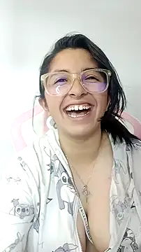 Snapshot of _Angelinaandrade_ chatting on 12/07/24, 02:02  Angelinaandrade  online show from 12/07/24, 02:02