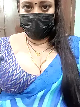 Snapshot of ashikaa_r chatting on 01/23/25, 04:59 ashikaa r online show from 01/23/25, 04:59