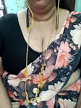 ashikaa r online show from 04/04/26, 09:51