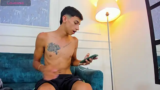 Lucian Davi online show from 09/16/25, 04:02
