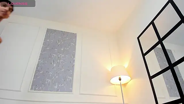 Lucian Davi online show from 09/18/25, 03:52