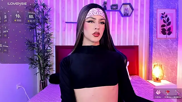 miah connor online show from 02/07/25, 03:12