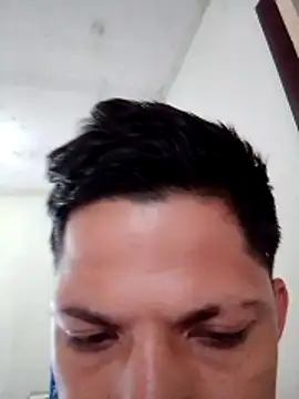 Alonsomadeira online show from 04/16/26, 12:22