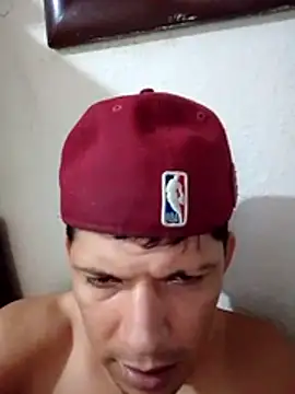 Snapshot of Alonsomadeira chatting on 07/07/26, 12:31 Alonsomadeira online show from 07/07/26, 12:31