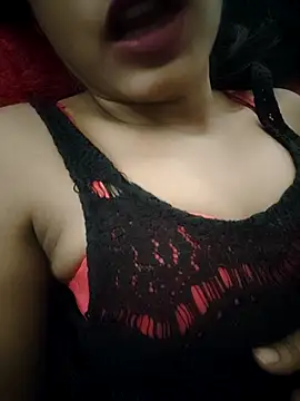 Snapshot of Hot_Goldengirl chatting on 03/21/25, 08:40 Hot Goldengirl online show from 03/21/25, 08:40