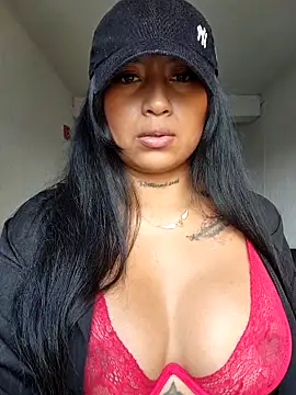 luisa16xxx online show from 12/13/25, 07:53