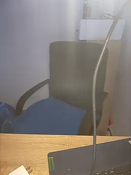 luisa16xxx online show from 04/01/26, 07:33