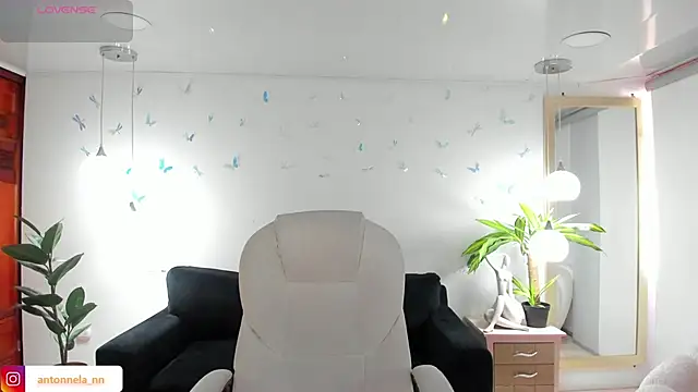  Antonnela  online show from 02/26/26, 01:43