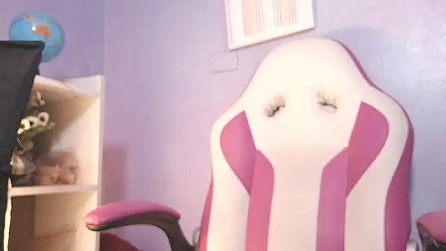 kaory azumi online show from 04/10/26, 09:25