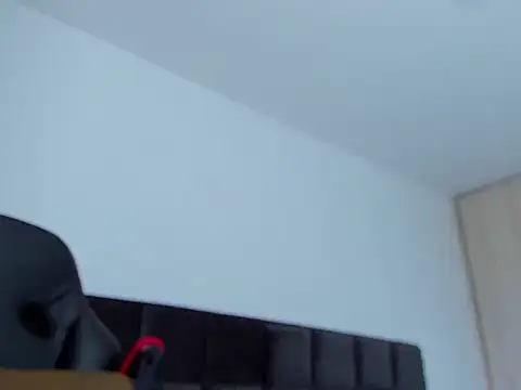 Alexander Martines online show from 04/10/26, 06:12