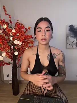 VictoriaHiill online show from 02/10/26, 02:10