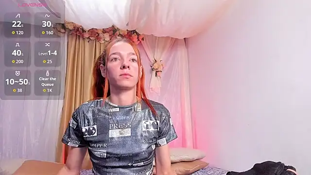 salomee star  online show from 01/14/26, 12:44