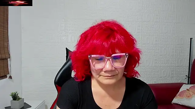 Snapshot of Salomeediaz_ chatting on 02/03/25, 09:07 Salomeediaz online show from 02/03/25, 09:07