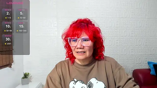 Snapshot of Salomeediaz_ chatting on 03/01/25, 08:10 Salomeediaz online show from 03/01/25, 08:10