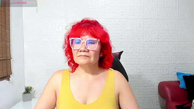 Snapshot of Salomeediaz_ chatting on 03/01/25, 11:26 Salomeediaz online show from 03/01/25, 11:26