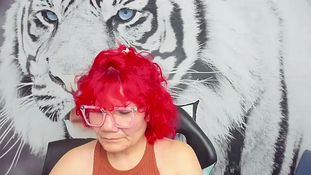 Snapshot of Salomeediaz_ chatting on 03/02/25, 01:05 Salomeediaz online show from 03/02/25, 01:05