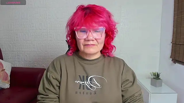 Snapshot of Salomeediaz_ chatting on 03/13/25, 08:11 Salomeediaz online show from 03/13/25, 08:11