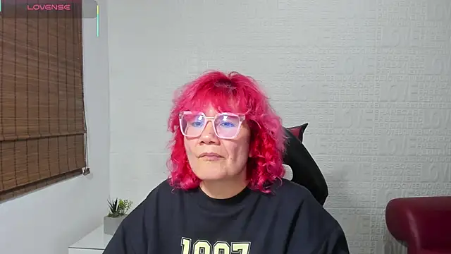 Snapshot of Salomeediaz_ chatting on 03/15/25, 08:26 Salomeediaz online show from 03/15/25, 08:26