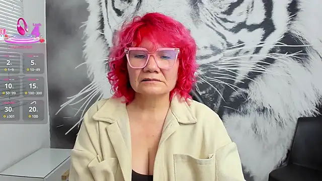 Snapshot of Salomeediaz_ chatting on 03/16/25, 04:12 Salomeediaz online show from 03/16/25, 04:12