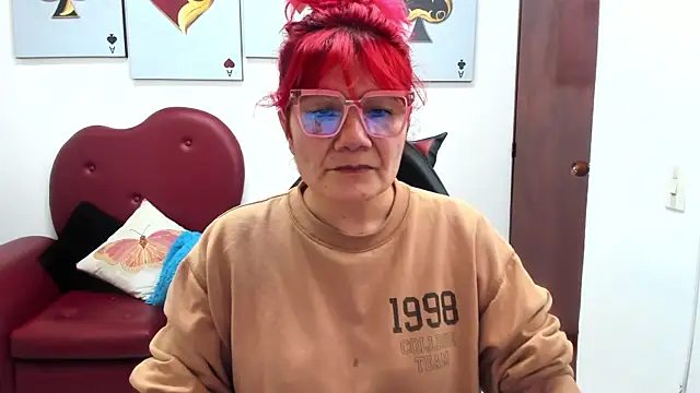 Snapshot of Salomeediaz_ chatting on 09/09/25, 09:03 Salomeediaz online show from 09/09/25, 09:03