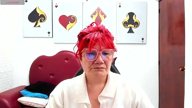 Snapshot of Salomeediaz_ chatting on 09/13/25, 09:03 Salomeediaz online show from 09/13/25, 09:03