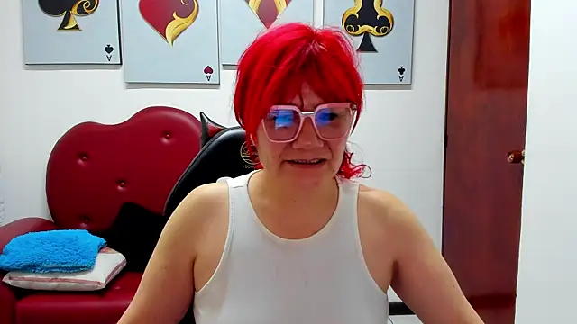 Snapshot of Salomeediaz_ chatting on 09/21/25, 01:02 Salomeediaz online show from 09/21/25, 01:02