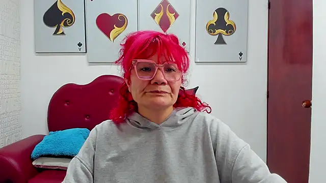 Snapshot of Salomeediaz_ chatting on 09/29/25, 08:57 Salomeediaz online show from 09/29/25, 08:57