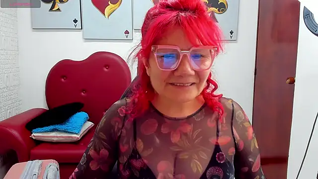 Snapshot of Salomeediaz_ chatting on 10/07/25, 09:01 Salomeediaz online show from 10/07/25, 09:01