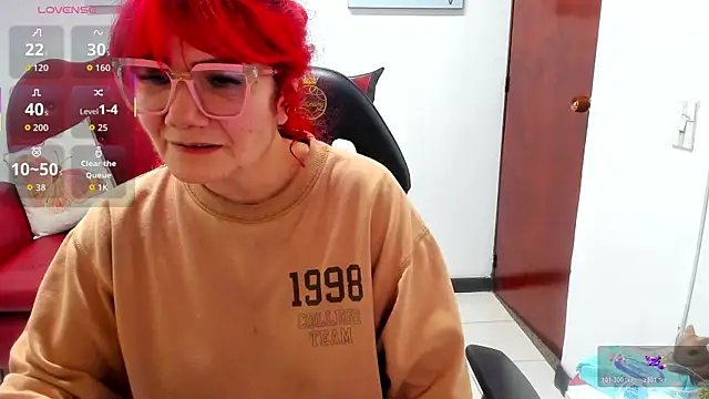 Snapshot of Salomeediaz_ chatting on 11/23/25, 03:50 Salomeediaz online show from 11/23/25, 03:50