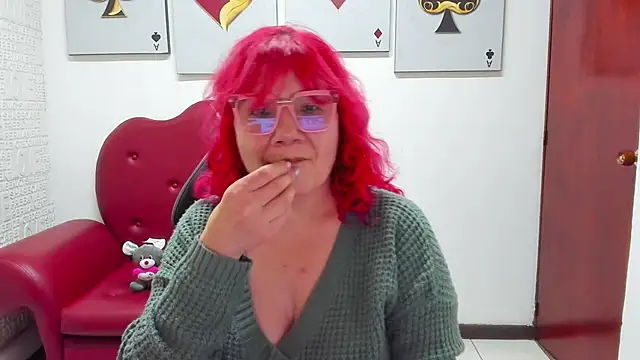 Snapshot of Salomeediaz_ chatting on 12/15/25, 09:08 Salomeediaz online show from 12/15/25, 09:08